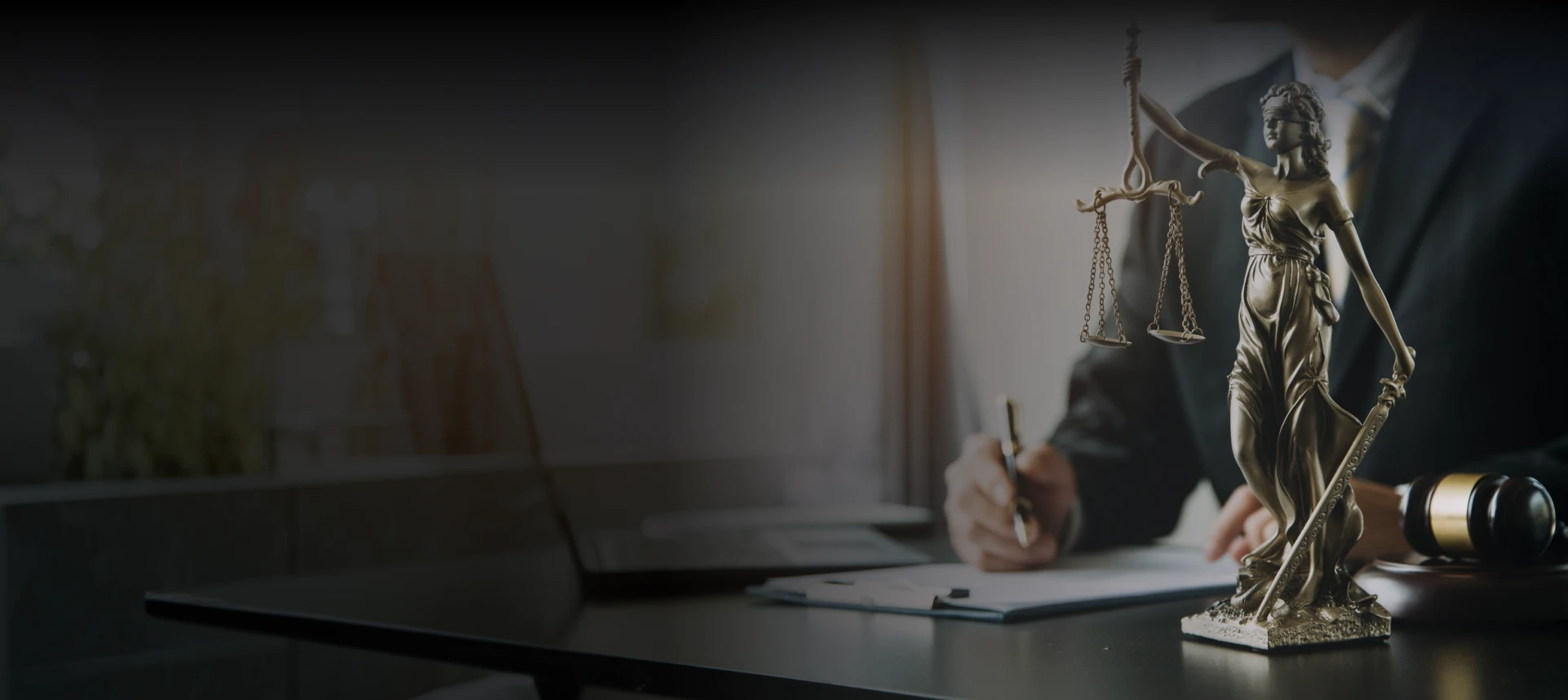 Pedestrian Accident Lawyer In Oakville - Zayouna Law Firm